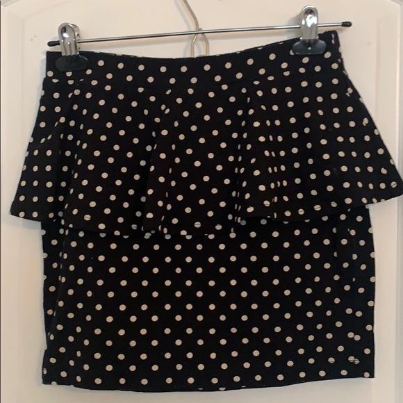 Black & White Polka Dotted Peplum Pencil Skirt - Picture 2 of 3